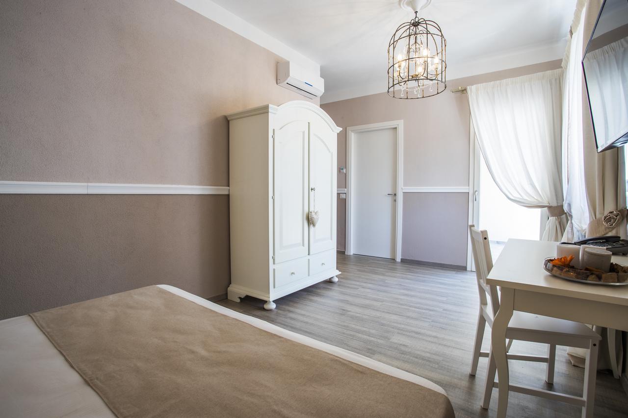 Les Suites Magnolia Olbia Exterior photo